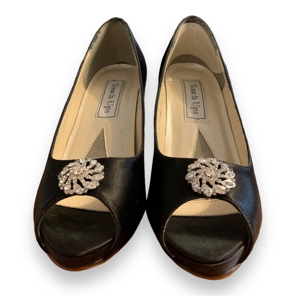 Black satin peep toe heels with rhinestone ornaments size 5.5M - Picture 4 of 13